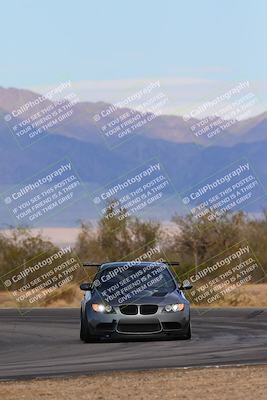 media/Mar-07-2025-Doghouse Garage (Fri) [[49b84848fa]]/4-Beginner Group/Session 1 (Lead-Follow)/